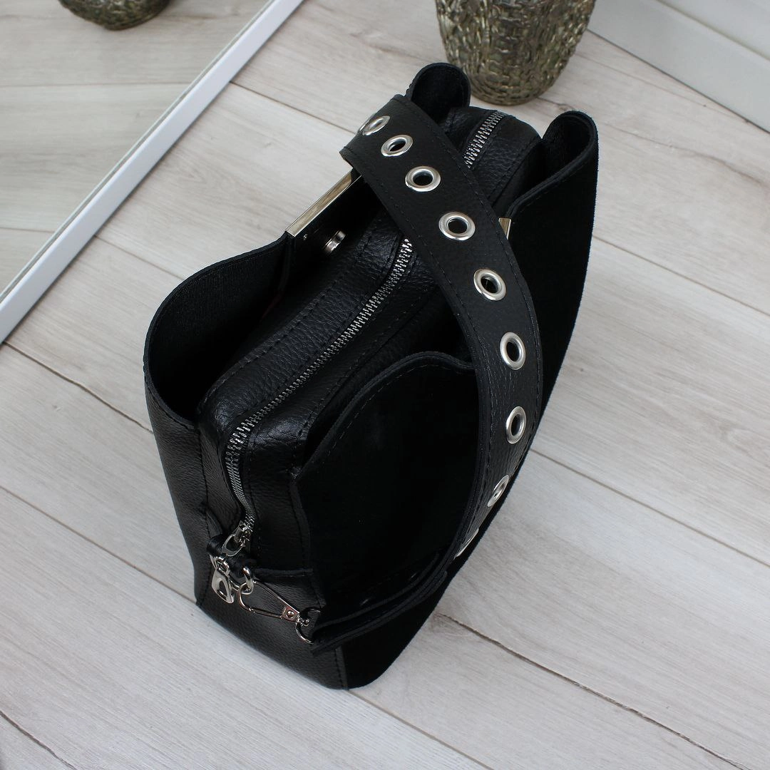 Жіноча сумка класична для роботи з натуральної замші, чорна